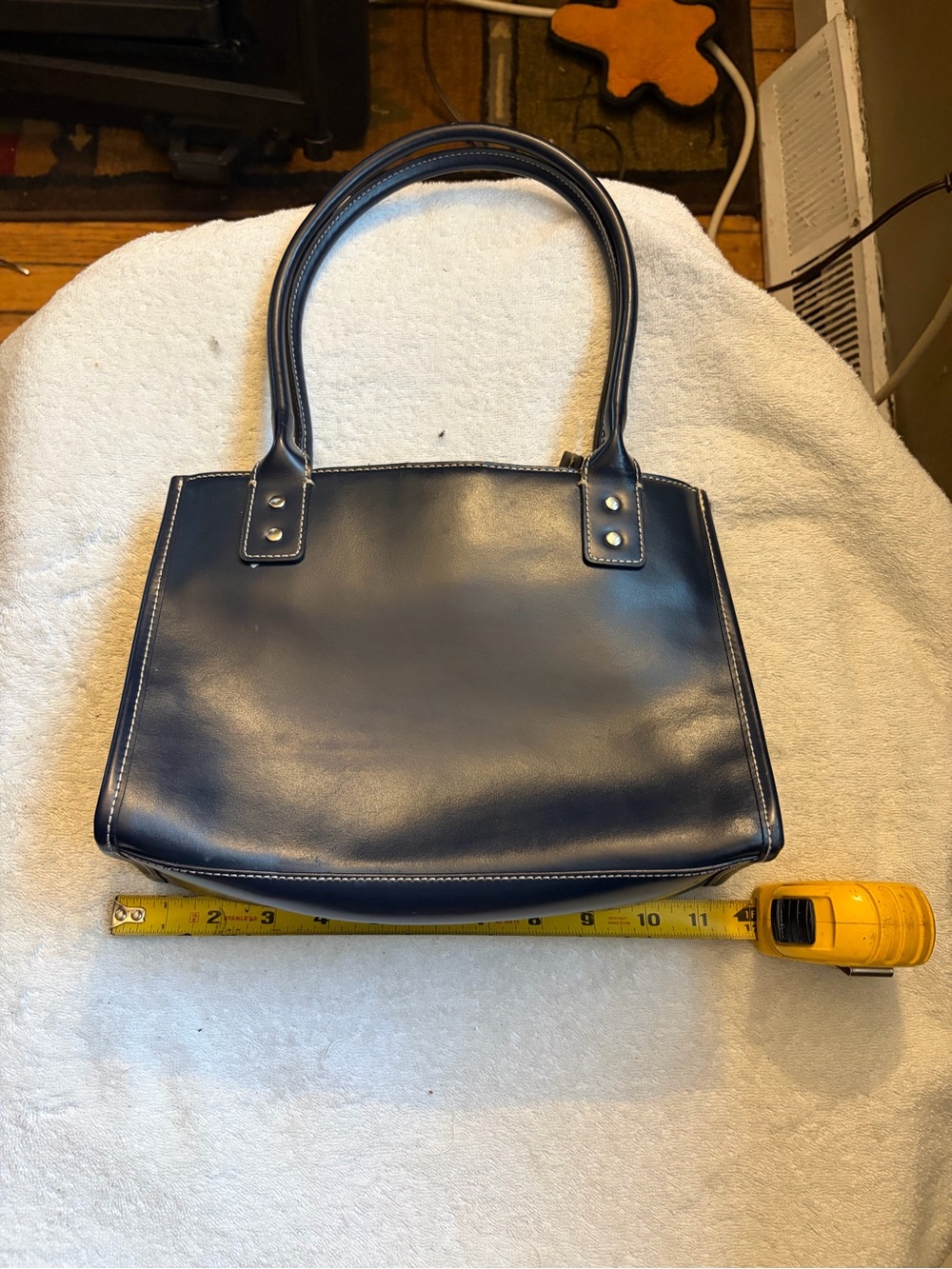 Y2K Maxima Wilson Classic Navy Leather  Handbag - Women